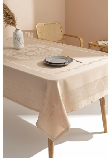 Jumbo Jakar Cappuccino Sıvı İtici Leke Tutmaz Masa Örtüsü 160x220 Cm Kahverengi