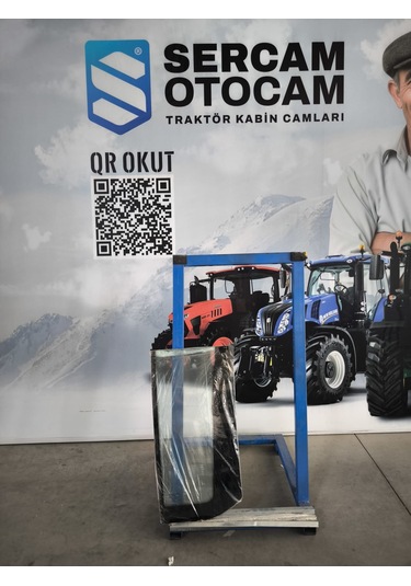 Case C90 Sağ Dizlik Camı