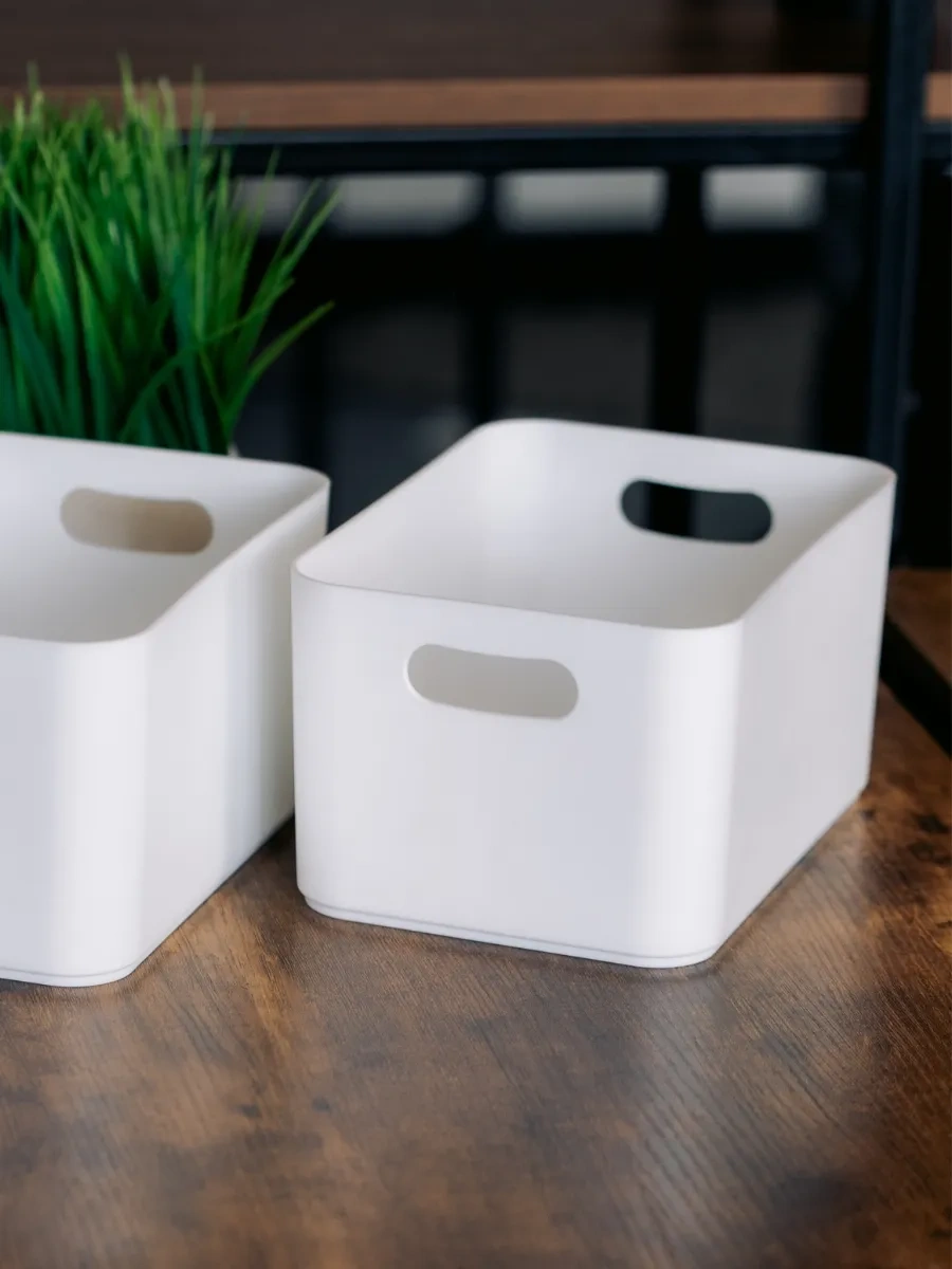 Berossı Beyaz Ve 2,4 Litrelik Depolama Sepeti Ve Düzenleyici Joy 132589003 Beyaz