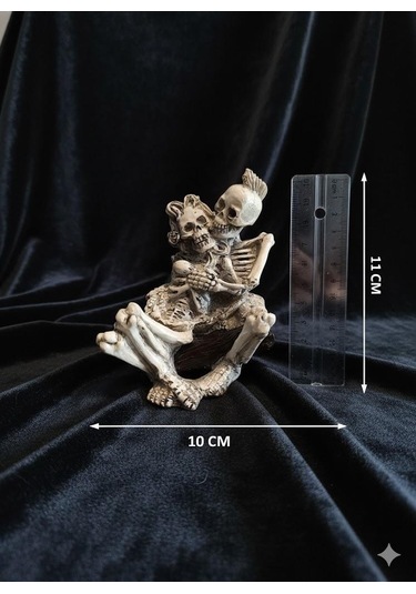 Gotik Dekorasyon Aşık İskelet Çift Biblo Heykeli Romantik Temalı Rock Dekor Objesi 1
