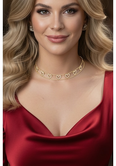 Caş Dekorasyon Altın Renk Kalpli Taşlı Choker Kolye Altın