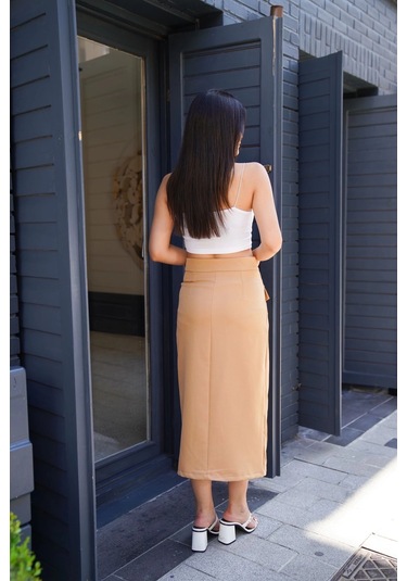 Uzun Düğmeli Etek Bej