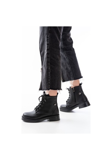 Siyah Bağcıklı Fermuarlı Günlük Kadın Bot