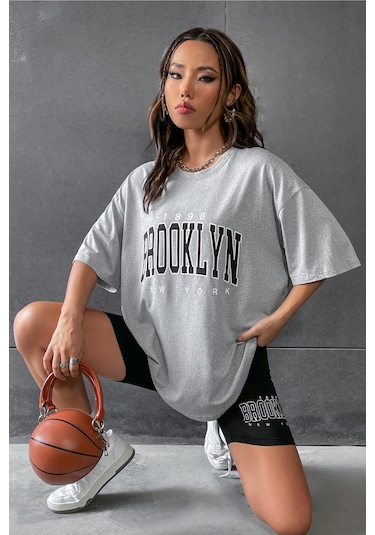 Modagen Kadın Gri Bisiklet Yaka Brooklyn Baskılı Oversize T-shirt-tayt Takım Gri-siyah