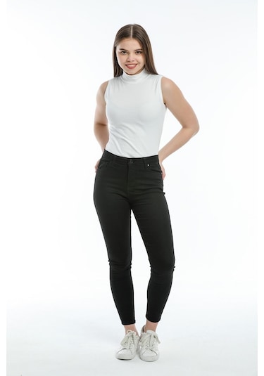 Refox Kadın Beyaz Kolsuz Boğazlı Body Çok Renkli
