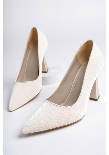 Muggo Goes Garantili Sivri Burun Kadın Topuklu Stiletto Ayakkabı Ten