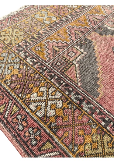 El Dokuma Eskitme Ortaköy Halısı 108x171 Vintage Halı Çok Renkli