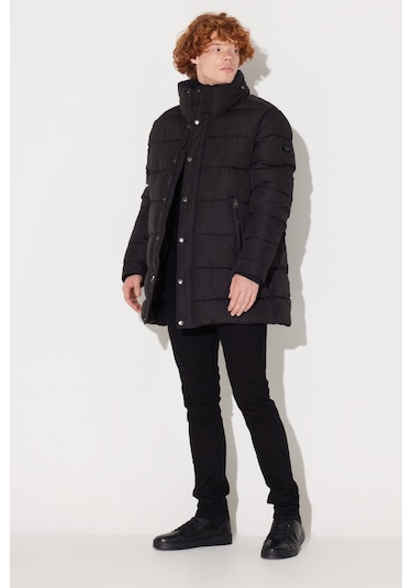 Lee Regular Fit Normal Kesim Dik Yaka Siyah Şişme Mont L222360001 Siyah