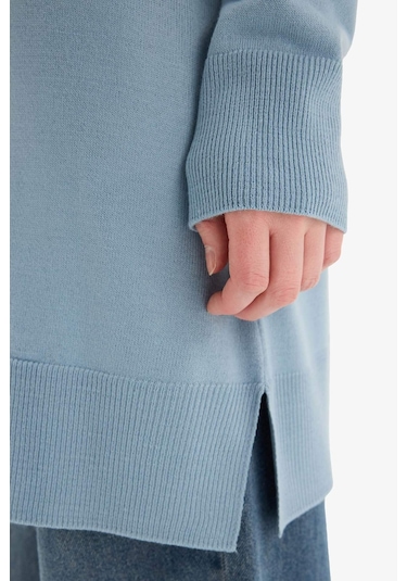 Defacto Regular Fit Bisiklet Yaka Yırtmaçlı Basic Düz Uzun Kollu Tunik H3431az25wnbe174 Mavi