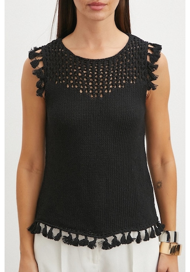 Uterpe Omuz Püsküllü Crop Triko Siyah