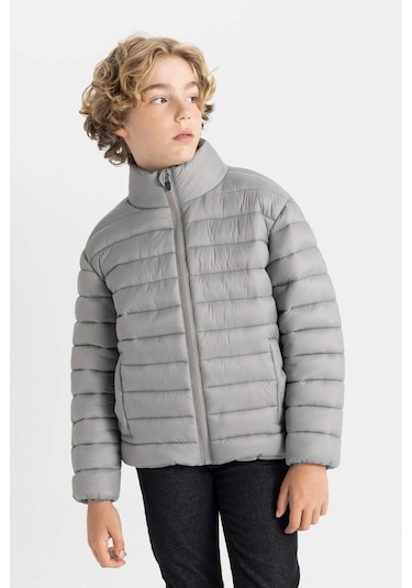 DeFacto Erkek Çocuk Su İtici Rüzgar Geçirmez Yarım Balıkçı Yaka Şişme Mont C5465A824AUGR307