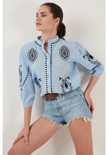 Lela Nakış Işlemeli Truvakar Kol Hakim Yaka Pamuklu Şile Bezi Bayan Gömlek 611Bz0044 Bebe Mavi-Lacivert