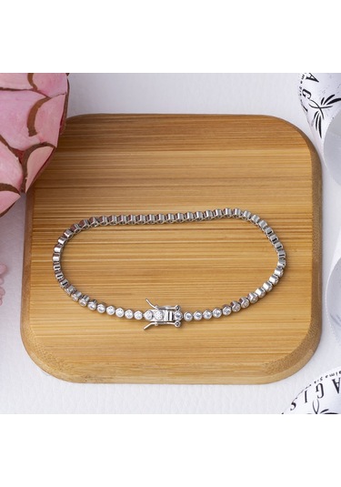 3 Mm Zirkon Taşlı 925 Ayar Gümüş Suyolu Kadın Bileklik Gümüş