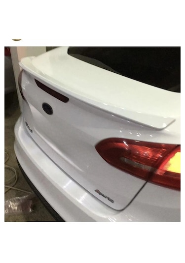 Ford Focus 3 2015+ Fiber Spoiler Boyalı Beyaz Arka Spoiler Sedan