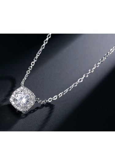 Monemel Kristal Taşlı Kolye Altın Kaplama N01242 Gümüş