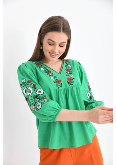 Kadın V Yaka Nakış Detay Salaş Yazlık Dokuma Bluz Yeşil