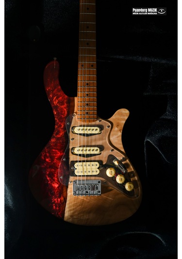 Elektro Gitar Custom Epoksi & Yıllanmış Ağaç Kişiye Özel Kırmızı