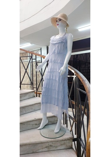 Italyan 2 Beden İnce Gösteren Kat Kat Kolsuz Ipek Elbise Açık Mavi