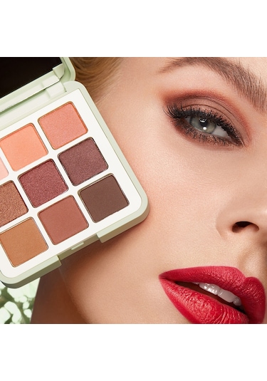 Kiko Green Me Eyeshadow Palette 102 Feisty Saffron