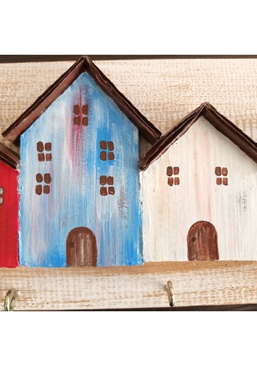 El Boyaması Ev Figürlü Ahşap Duvar Anahtarlığı Çok Renkli
