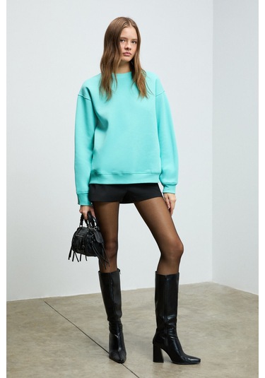 KARIUS Kadın Organik Pamuklu İçi Polarlı Oversize Yuvarlak Yakalı Mavi Sweatshirt