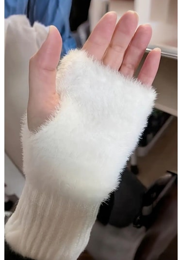 Kadın 1 Çift Kışlık Parmaksız Termal Esnek Polarlı Peluş Eldiven Beyaz