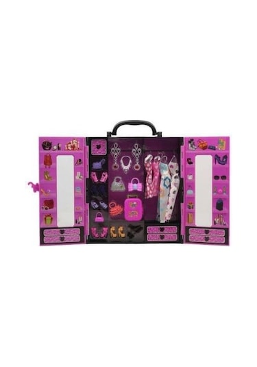 Barbie Sonsuz Gardrop-Barbi Nin Gardrobu