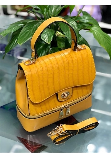 Sentt Damarlı Alttan Fermuarlı Düğmeli Çanta Sarı