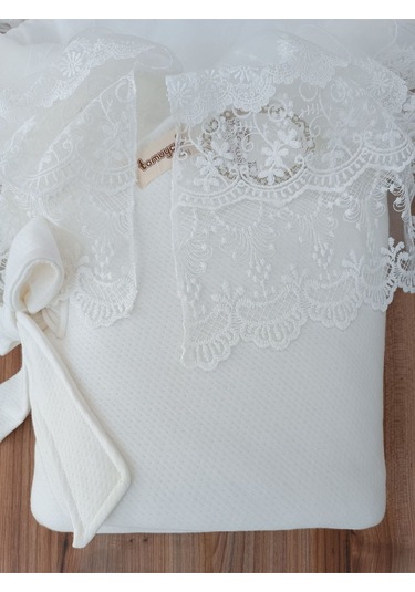 Dantelli Bebek Battaniyesi %100 Pamuklu Doğal Organik Uyku Kundağı Hediyelik Yenidoğan Mevlütlük Knd45516 Ekru
