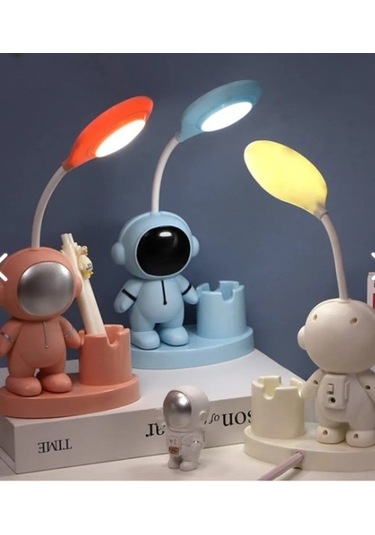 Led Astronot Masa Lambası Ve Kalemlik Çok Renkli