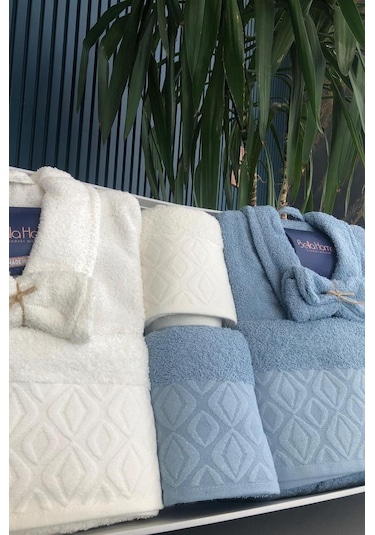 Diamond Jakarlı 10 Parça Aile Bornoz Takımı Krem Mavi Krem - Mavi