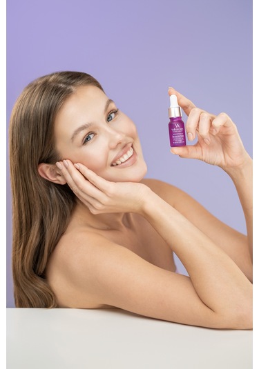 Volkan Ates Natural & Beauty Lavandula Angustifolia Saf Lavanta Yağı Cam Damlalıklı 10 Ml