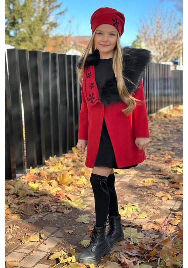 Riccotarz Kız Çocuk Yakası Kürk Ve Yonca Detaylı Etekli Kırmızı Kaşe Kırmızı