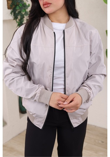 Bomber Kolej Su Geçirmez Ceket Krem Bndk