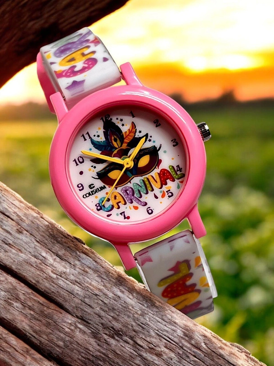 Coliseum Renkli Ve Figürlü Özel Kutulu Çocuk Kol Saati Ft.cls.ck07 Çok Renkli