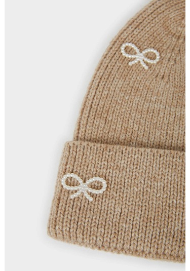 Defacto Kadın Fiyonk Detaylı Bere F3159ax25wnnm47 Bej-nm47