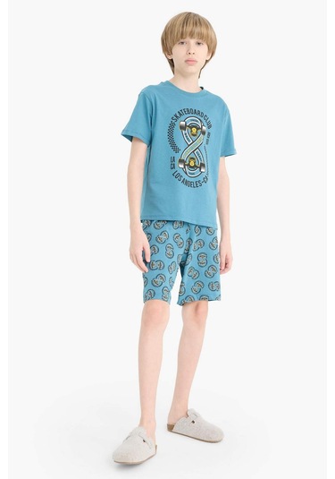 DeFacto Erkek Çocuk Pijama Takımı Baskılı Kısa Kollu Üst Desenli Şort D9989A825SMBE536 DeFacto Erkek Çocuk Pijama Takımı Baskılı Kısa Kollu Üst Desenli Şort D9989A825SMBE536