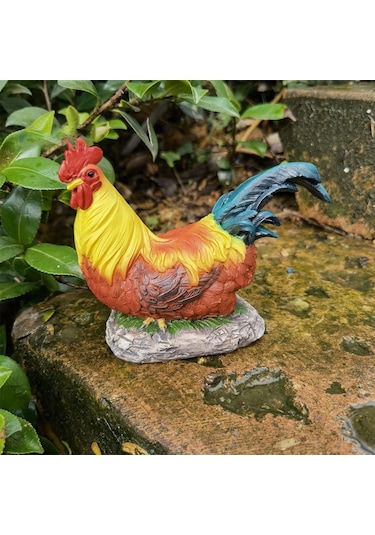Suntek Reçine Horoz Heykeli Tavuk Heykeli Veranda Çim Arka
