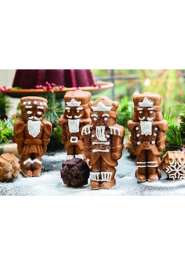 Nordicware Nutcracker Mini Kek Kalıbı Renkli