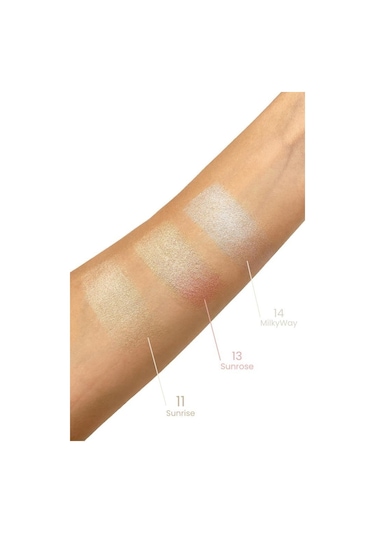 Pastel Daylight Cream Highlighter 14 Milky Way