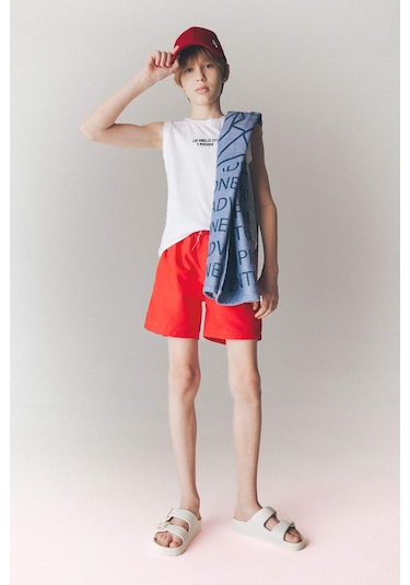 DeFacto Erkek Çocuk Basic Düz Deniz Şortu B7494A825HSRD227