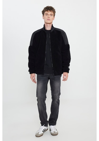 Relaxed Fit Geniş Kesim Fermuarlı Omuz Detaylı Siyah Sherpa Ceket Siyah