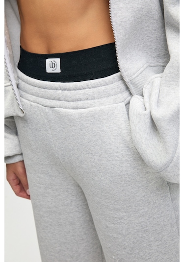 Grimelange ELPIHRA Kadın Oversize Beli Lastikli Çift Cepli Grimelanj Şort & Bermuda