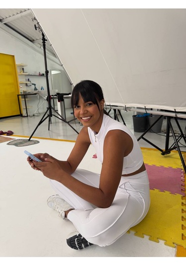 Dikişle Modellenmiş Spor Tayt Beyaz