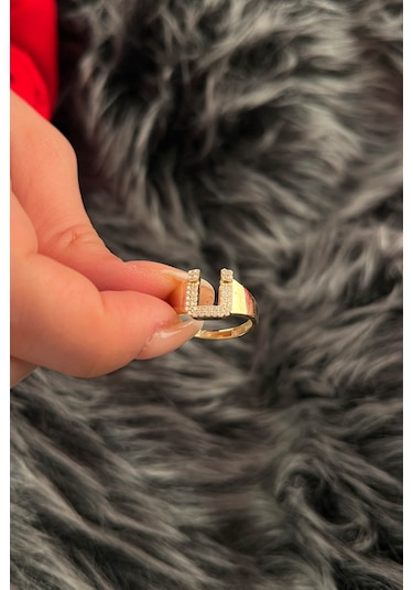 Fiyonk Kuyumculuk 14 Ayar Altın Taşlı Ü Harfli Yüzük 001