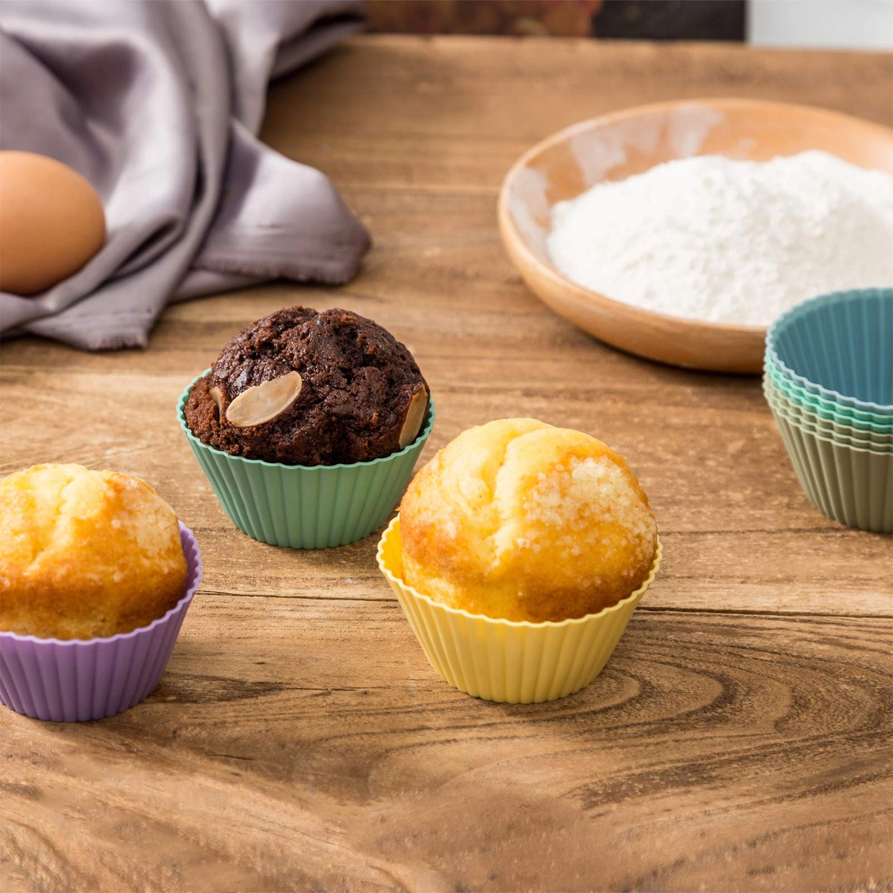 Yunboo Yemek Kalitesi Silikon 12 Adet 6 Renkli Muffin Kasesi - Fırın Uygun, Tekrarlı Kullanım, Anti Yapışkan Pastry Ve Cupcake Kalıbı Çok Renkli