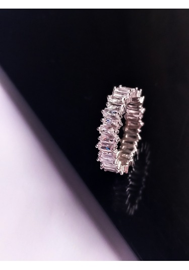 Gümüş Zirkon Taşlı Tam Tur Tasarım Trend Kadın Yüzük