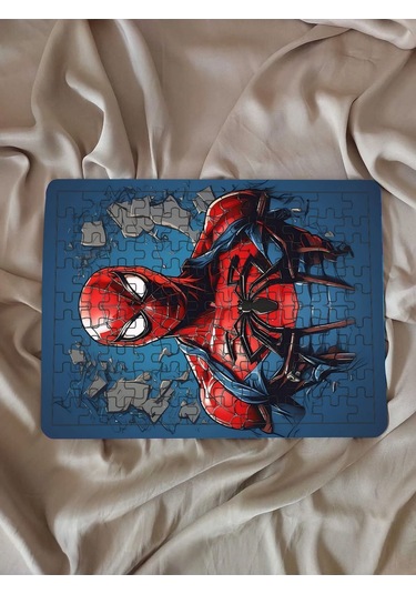 Çocuk Puzzle Ahşap Örümcek Adam 4 108 Parça Mobilya