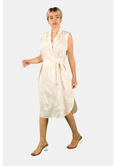 Kuşaklı Çiçek Desenli Bej Elbise Bej