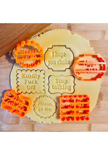 4 Adet İngilizce Harf Ve Dilekler Yazılı Bisküvi Kalıbı Pxcl Beyaz